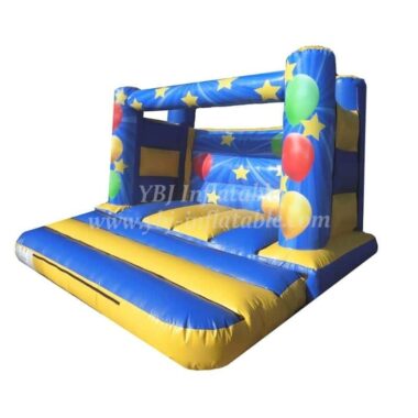 H3-0406 Star's inflatable bounce house