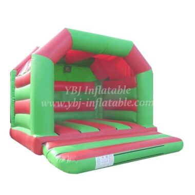 H3-0411 Inflatable bounce house with customizable patterns