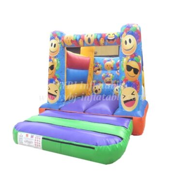 H3-0477 Smiley themed bounce house