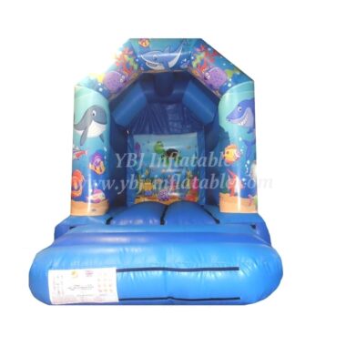 H3-0483 Clownfish themed bounce house