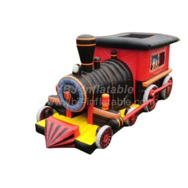T6-872 Train shape inflatable playground