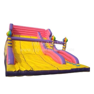 T8-743 Disney Aladdin Inflatable Slide