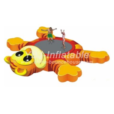 H4-1056 Multi-person inflatable trampoline on water