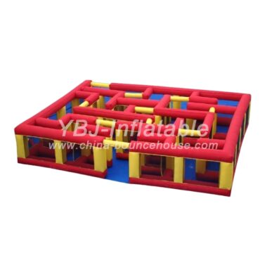 H5-9113-Inflatable Maze Adventure