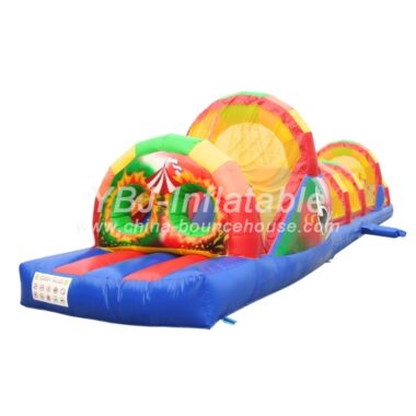 H5-9114-Inflatable Maze Challenge