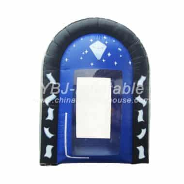 T11-1100 Giant Cash Box